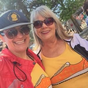 Meet your Posher, Lona